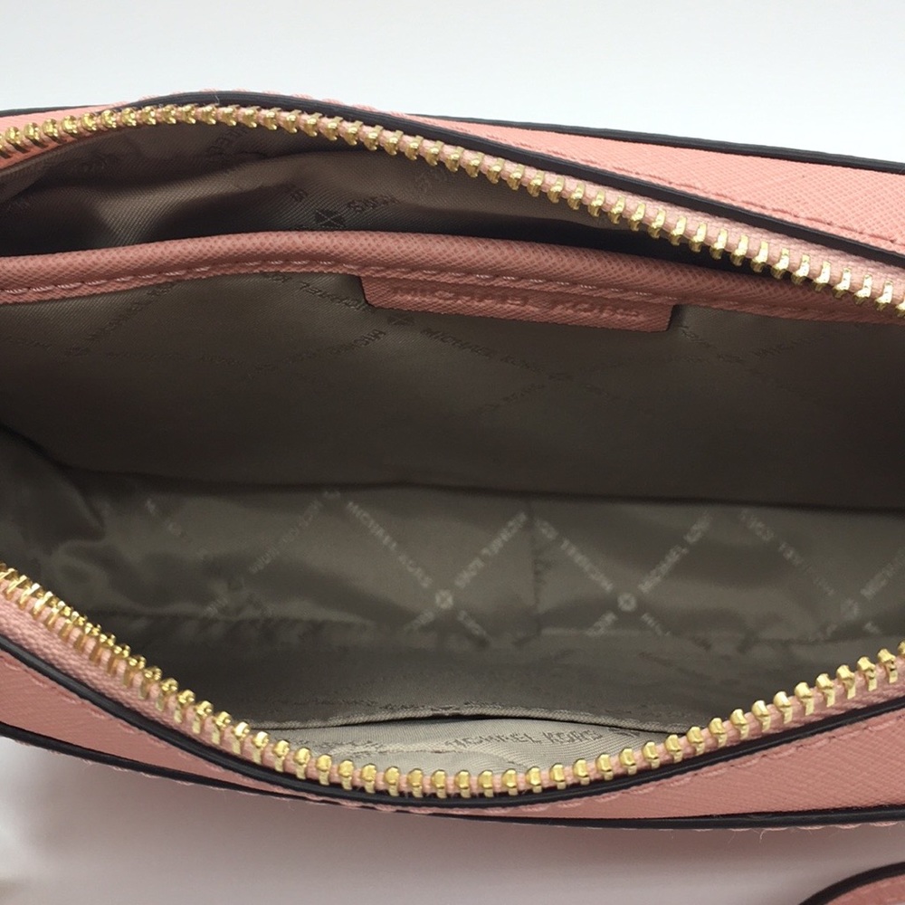 MICHAEL KORS LG EW CROSSBODY Bag PALE PINK - Picture 7 of 8